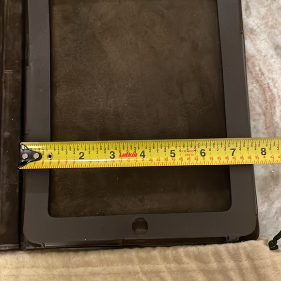 Burberry Haymarket iPad / Tablet Case - Picture 10 of 12